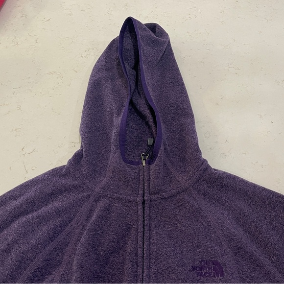 The North Face Women's Purple Fleece Jacket Size Medium - Picture 4 of 6